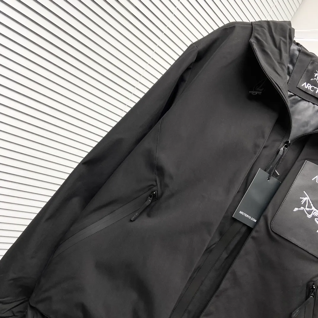 Same Style， ， 2026 New Arrival ， Original Premium Breathable ， ， ， Quality。 ， Sizes：M～3XL，